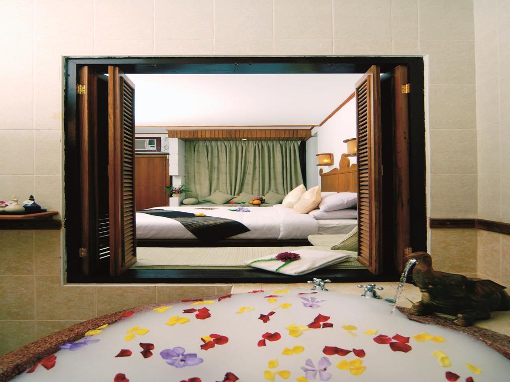 Hotel Amazing Nyaung Shwe Exterior photo