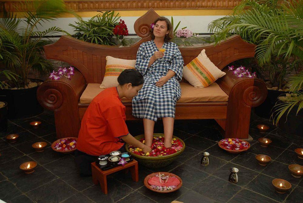 Hotel Amazing Nyaung Shwe Exterior photo