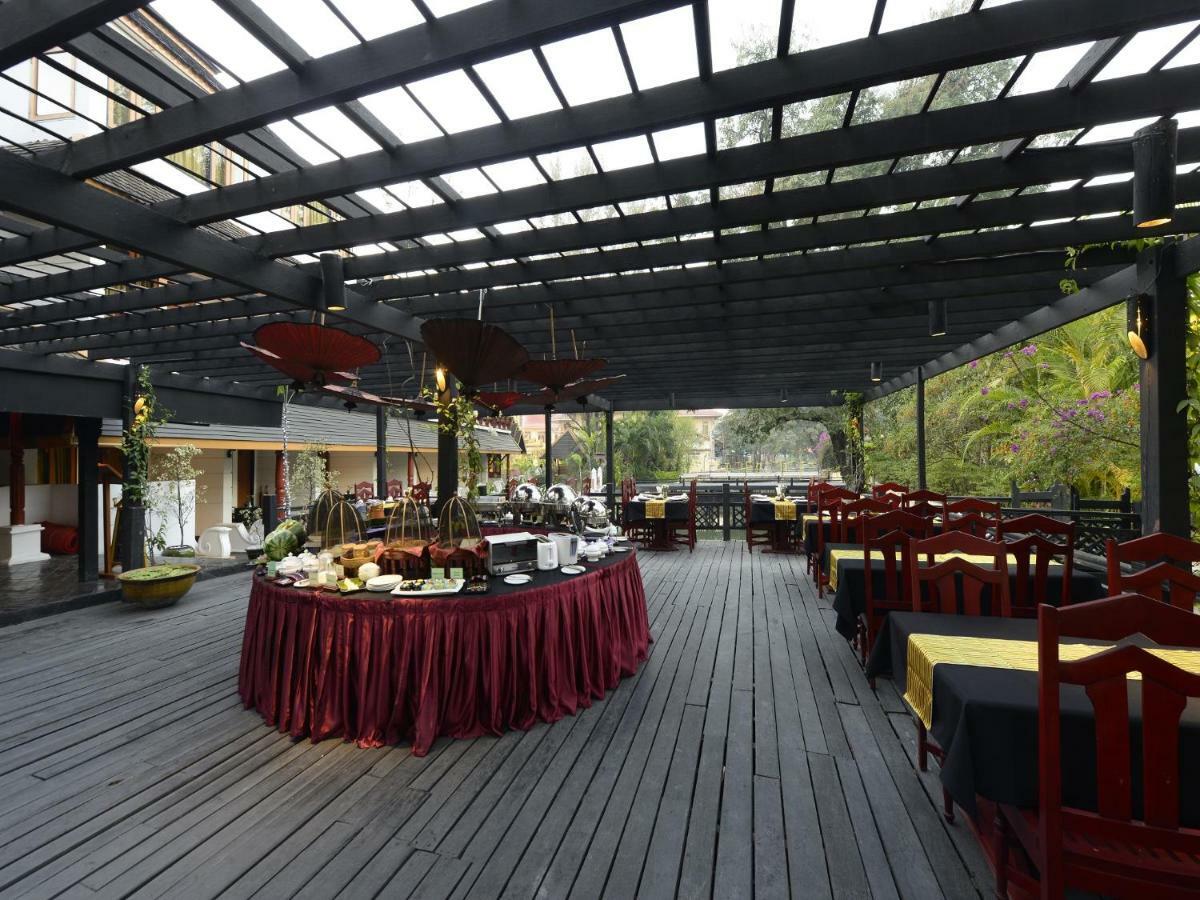 Hotel Amazing Nyaung Shwe Exterior photo